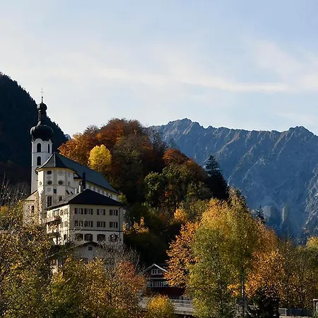 Chalet M